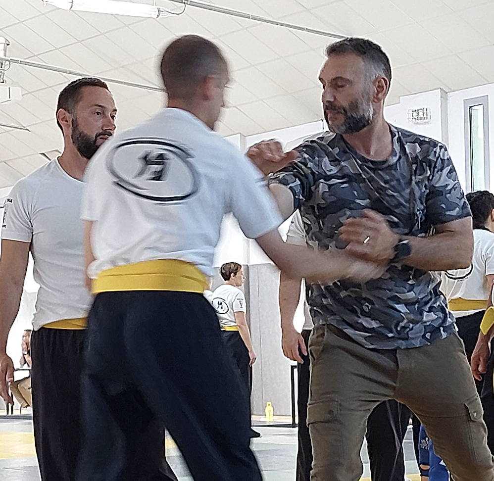 Équipe des moniteurs du Krav Maga Amiens